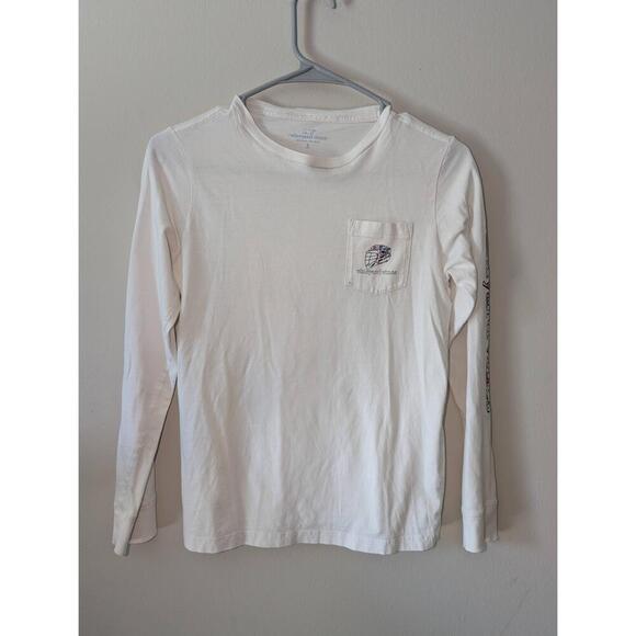 Vineyard Vines Other - Vineyard Vines Shirt Boys Size Small White Long Sleeve Chest Pocket Graphic Logo